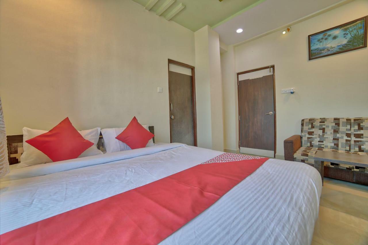 Oyo 35538 Hotel Risha Chandrapur Eksteriør bilde