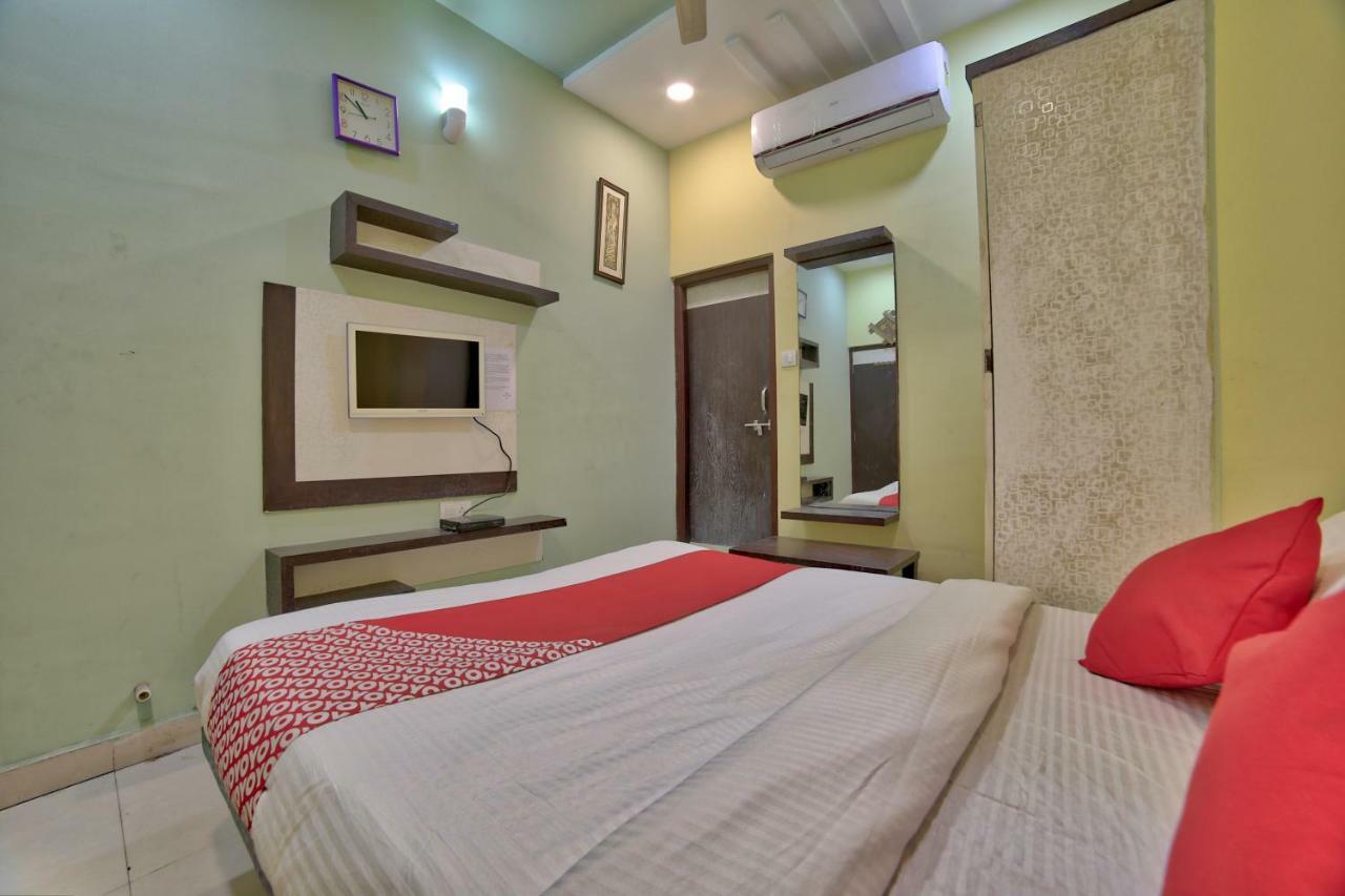 Oyo 35538 Hotel Risha Chandrapur Eksteriør bilde