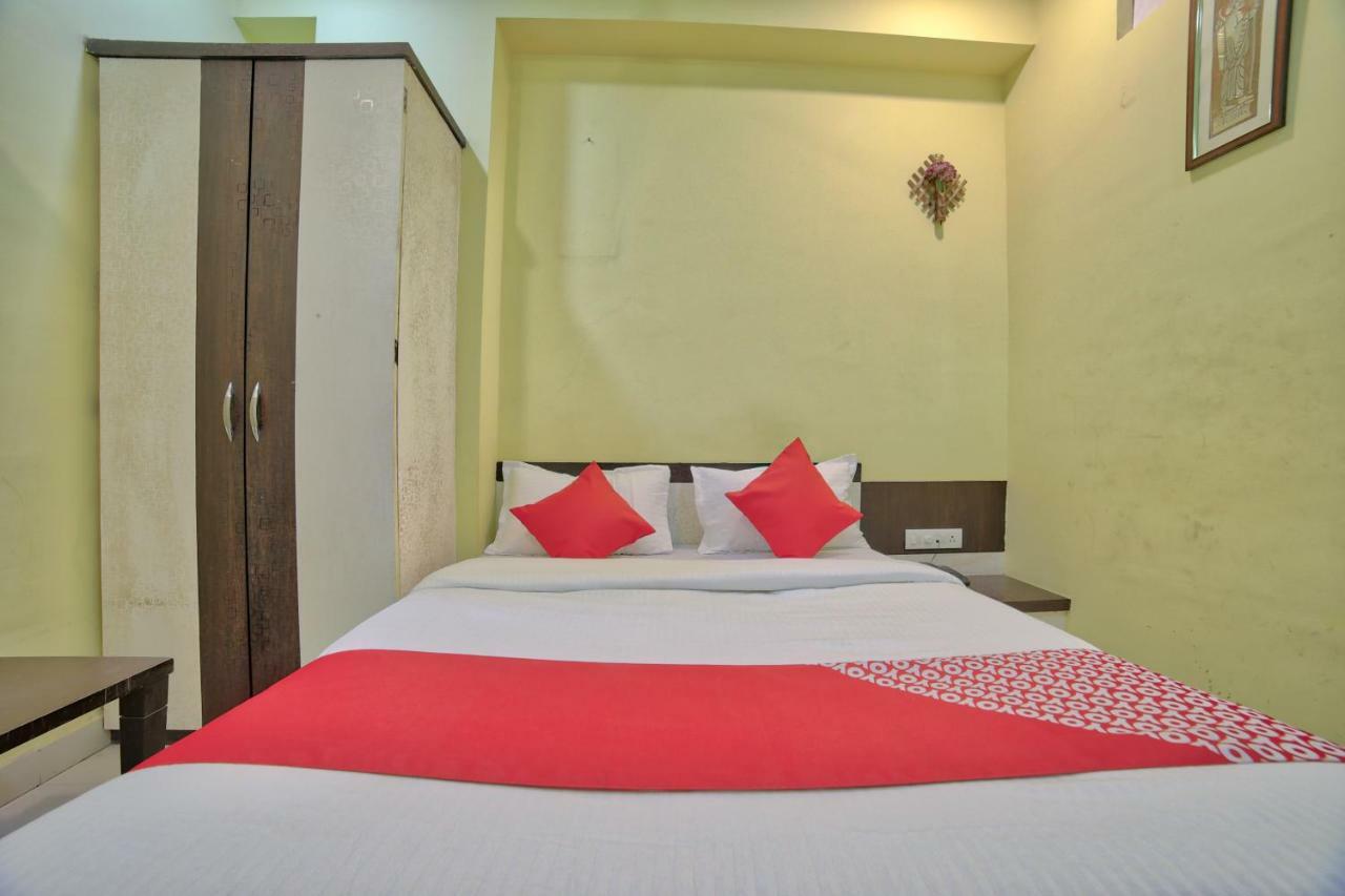Oyo 35538 Hotel Risha Chandrapur Eksteriør bilde