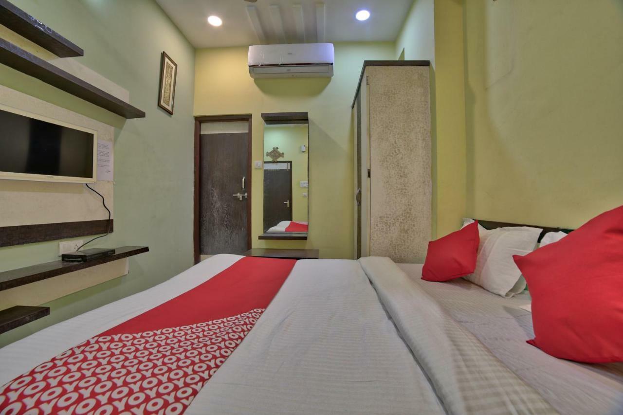 Oyo 35538 Hotel Risha Chandrapur Eksteriør bilde