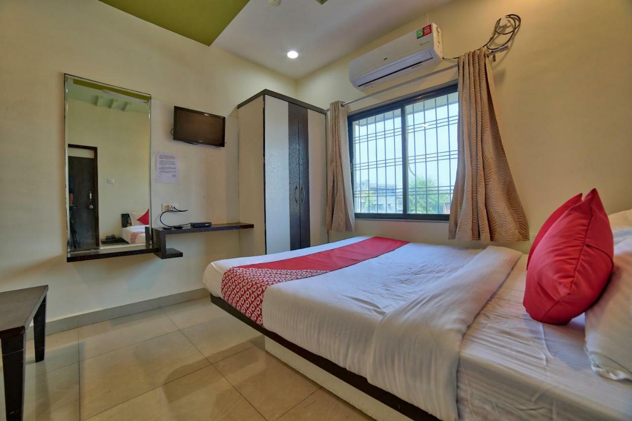 Oyo 35538 Hotel Risha Chandrapur Eksteriør bilde